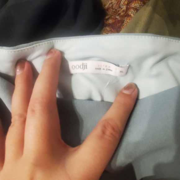 Cold Shoulder Dress - Picture 3 of 3